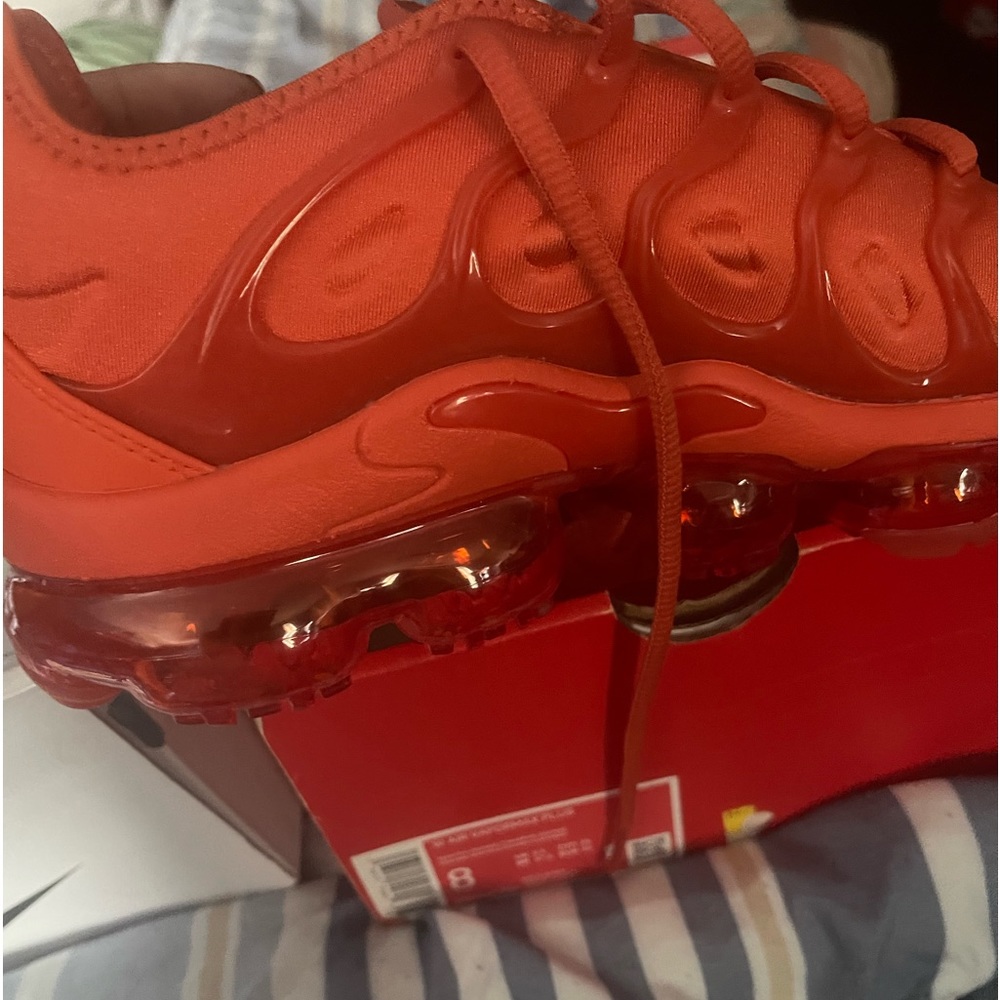 Women Nike vapormax plus size 8